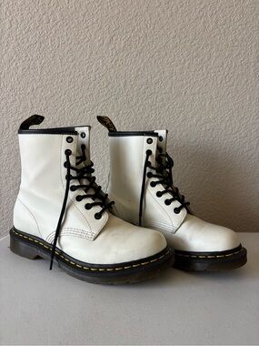 White Dr Martens Women’s Lace up boots